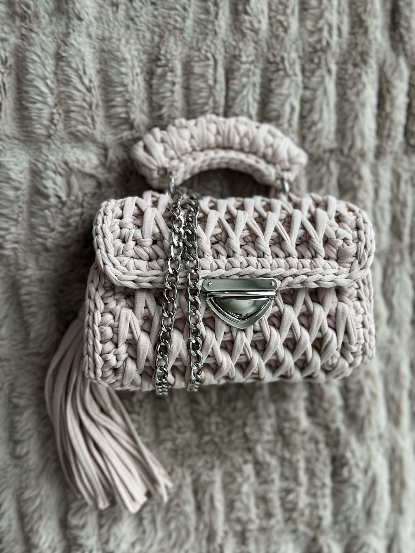 The Honeycomb Legacy Bag image