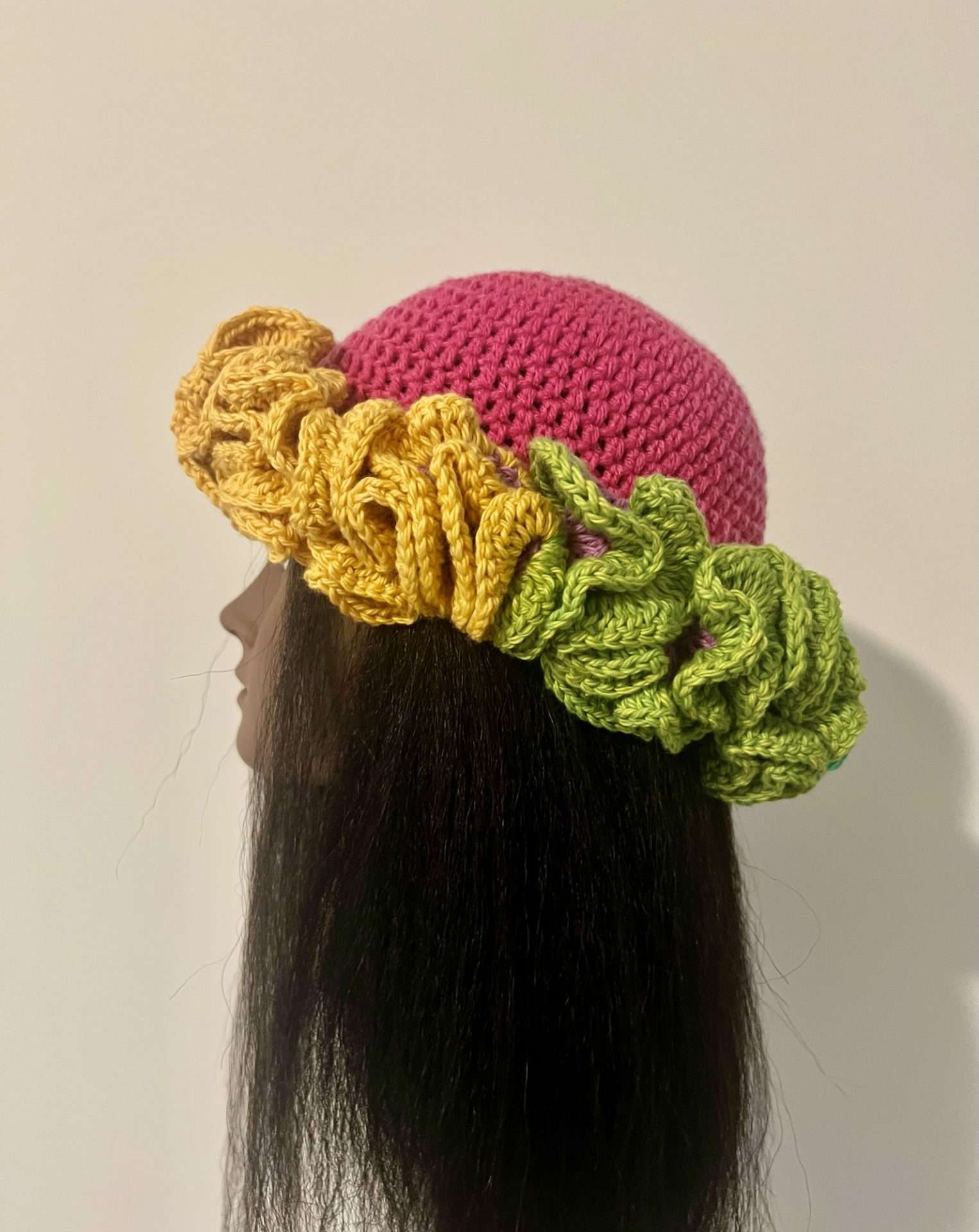 Xtra Ruffle Hat image 4
