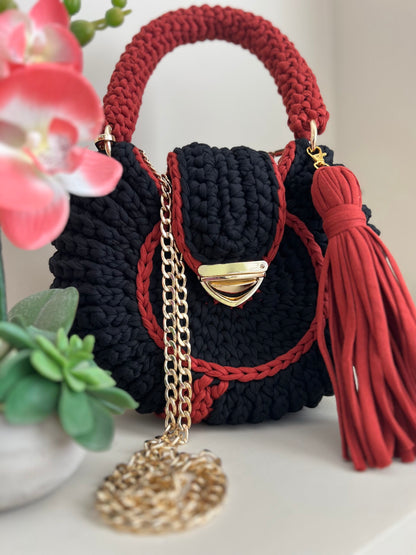 The Midi Lille Oreo Bag image 1