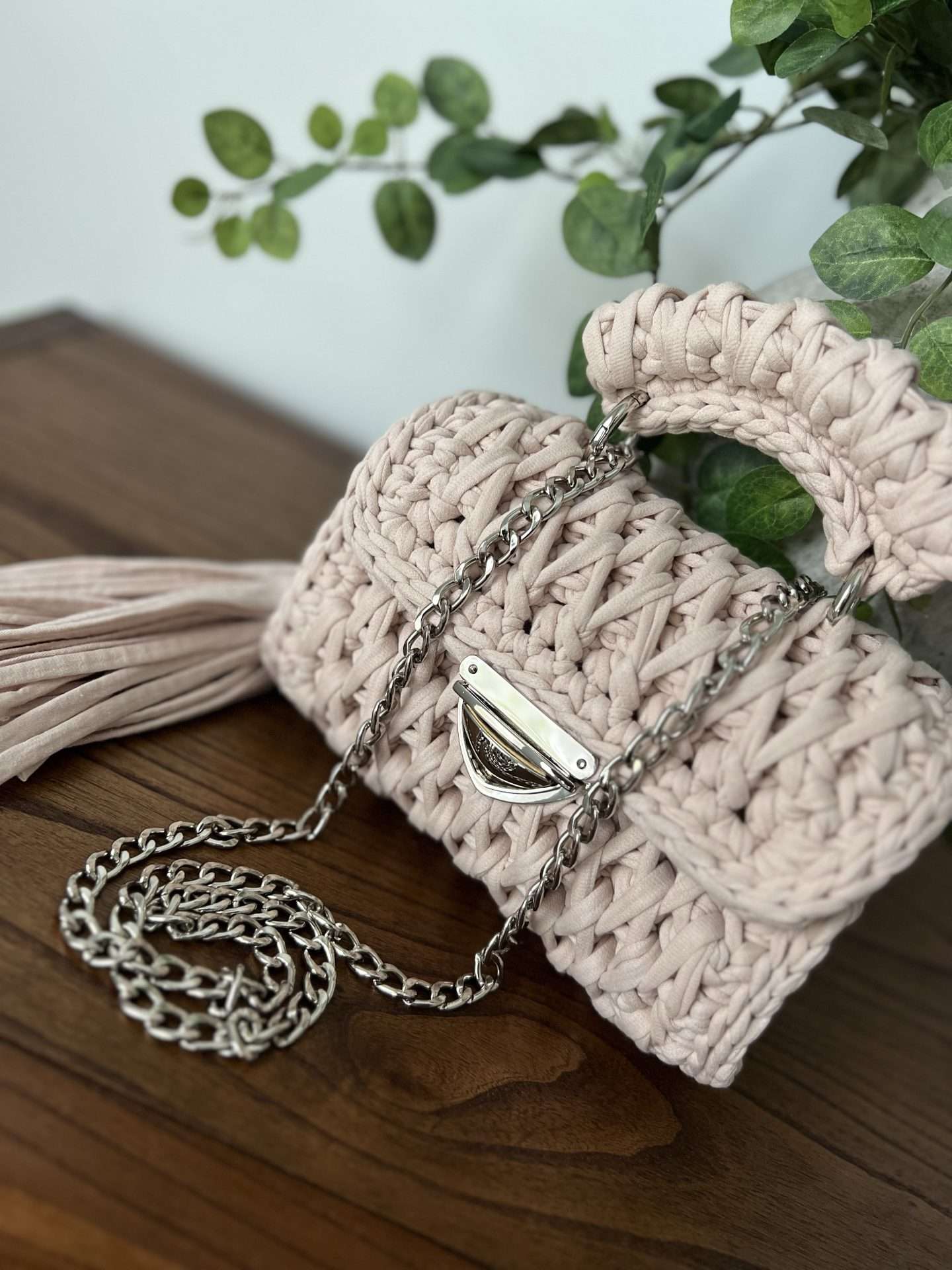 The Honeycomb Legacy Bag image 11