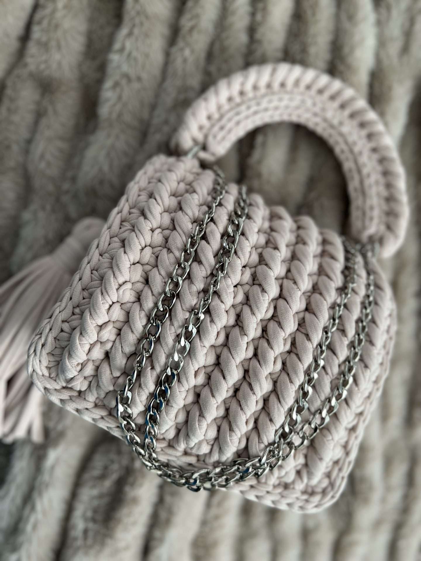The Lunaria Clutch image