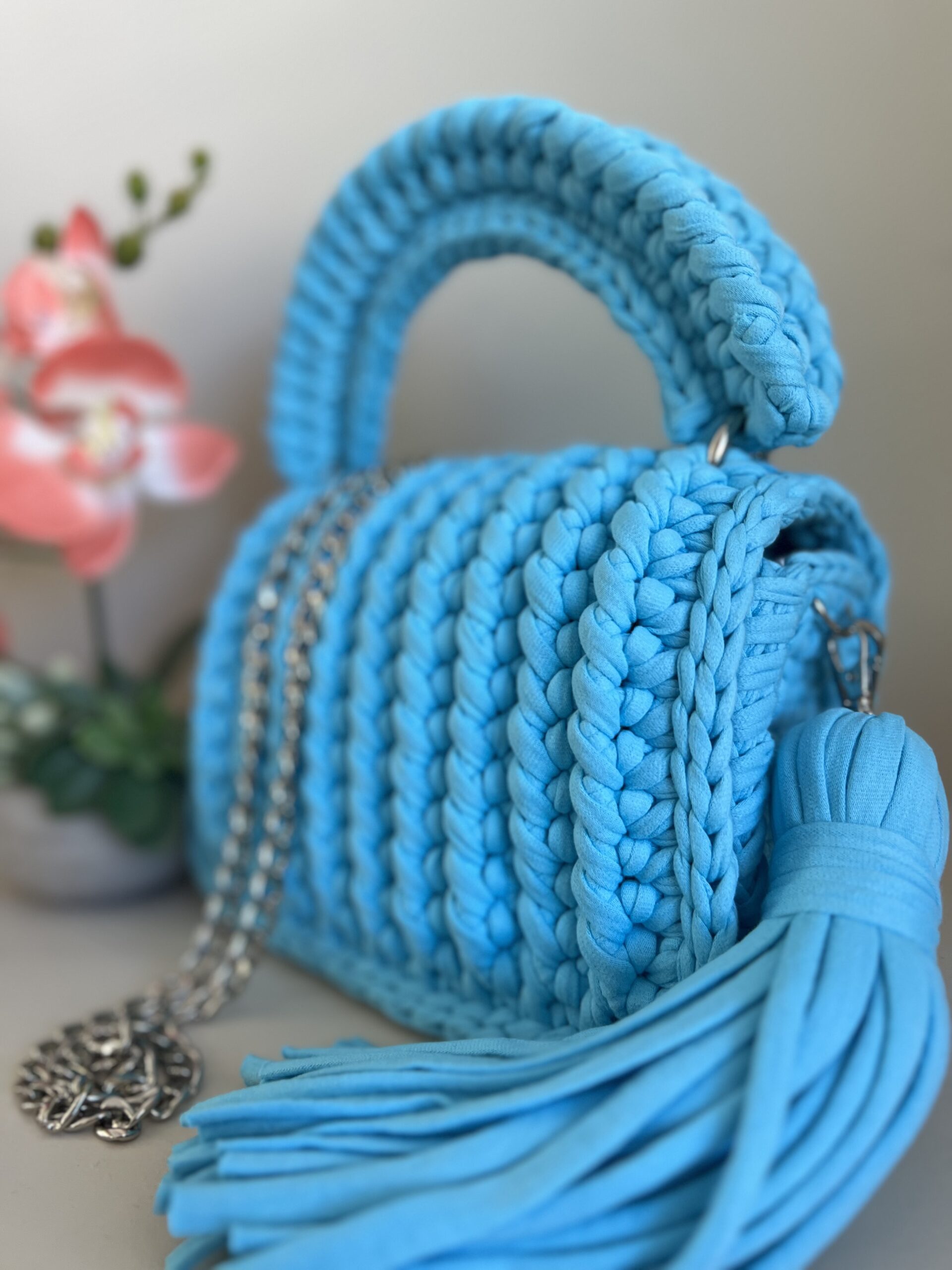 The Lunaria Clutch image 2